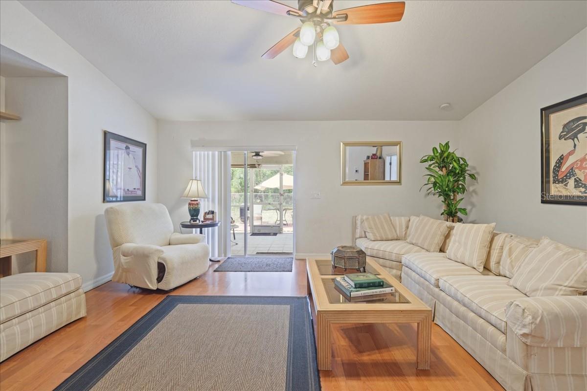 3322 Hampton St Property Photo 15