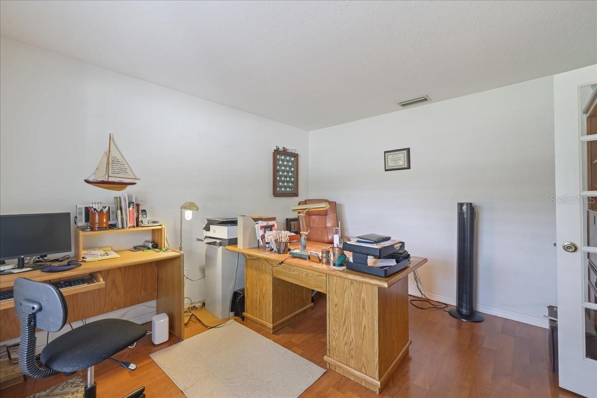 3322 Hampton St Property Photo 30