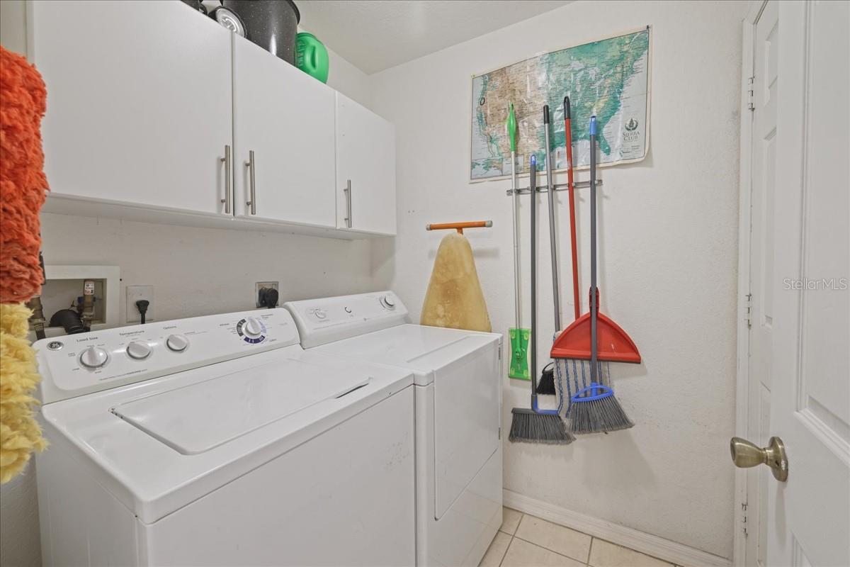 3322 Hampton St Property Photo 33