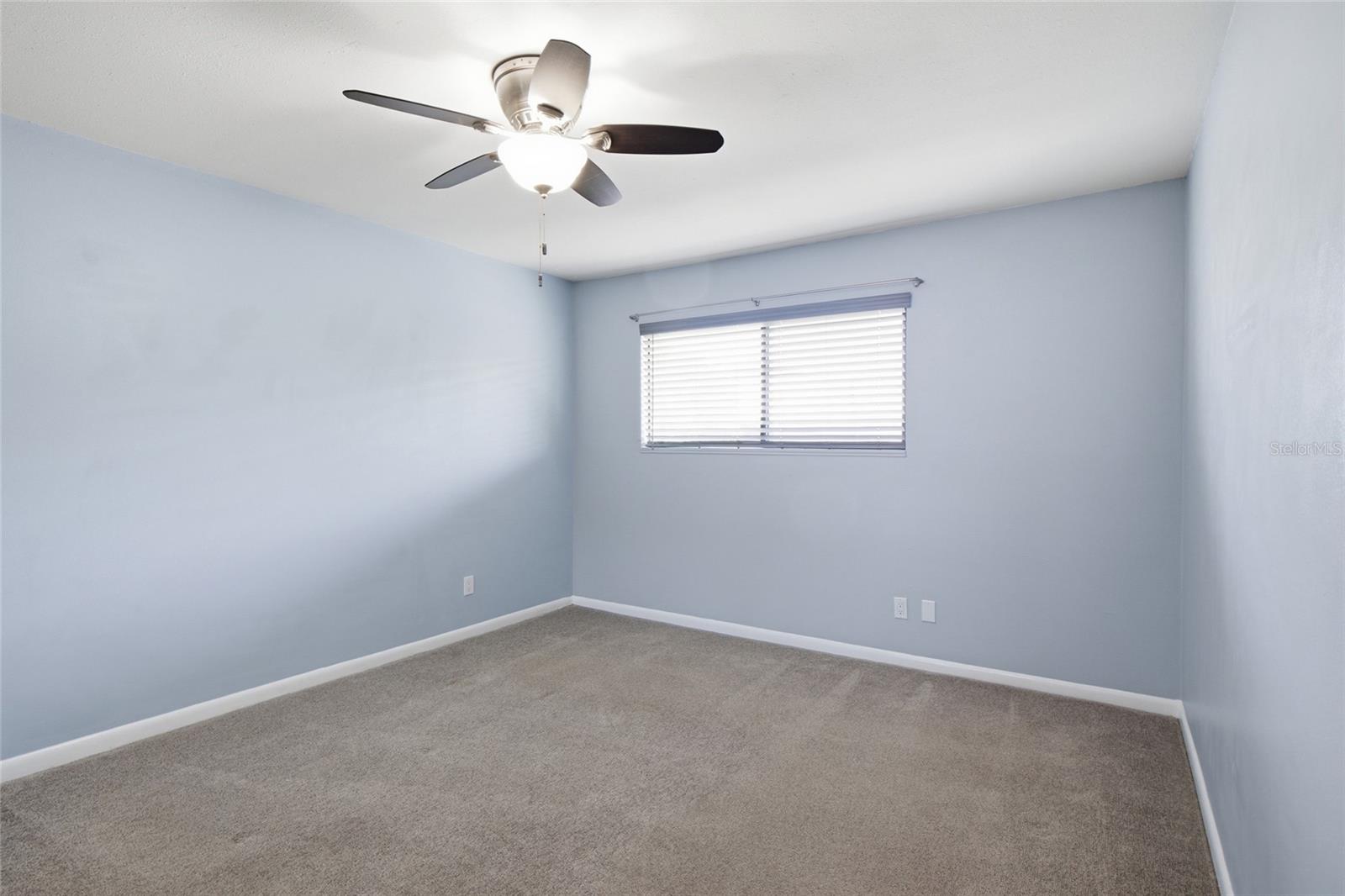 6033 34th St W #136 Property Photo 11