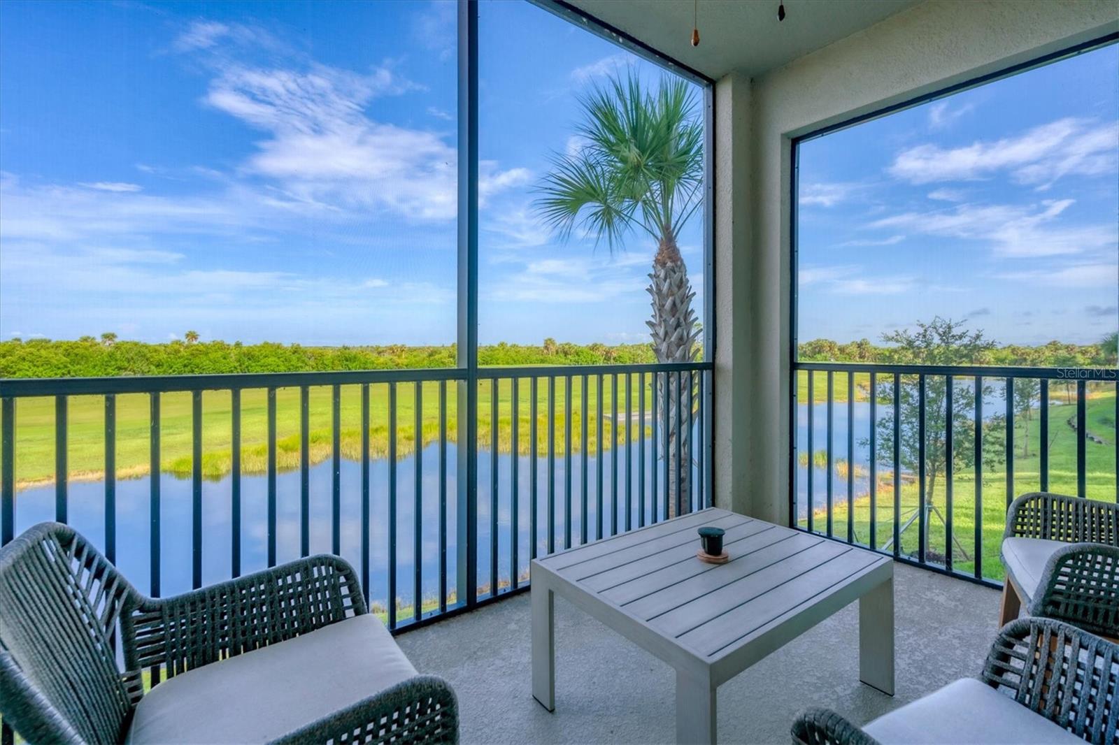14071 Heritage Landing Blvd #326 Property Photo 1