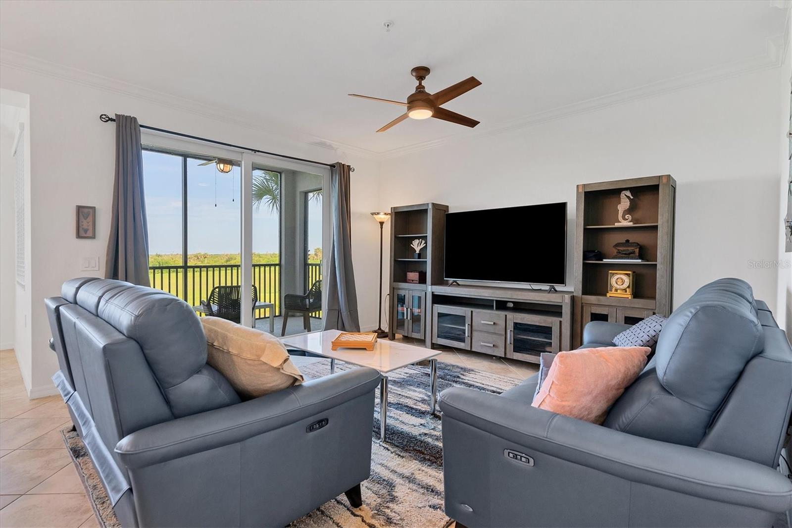 14071 Heritage Landing Blvd #326 Property Photo 5