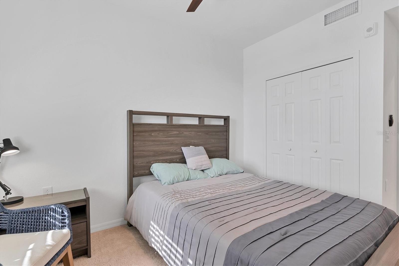 14071 Heritage Landing Blvd #326 Property Photo 21