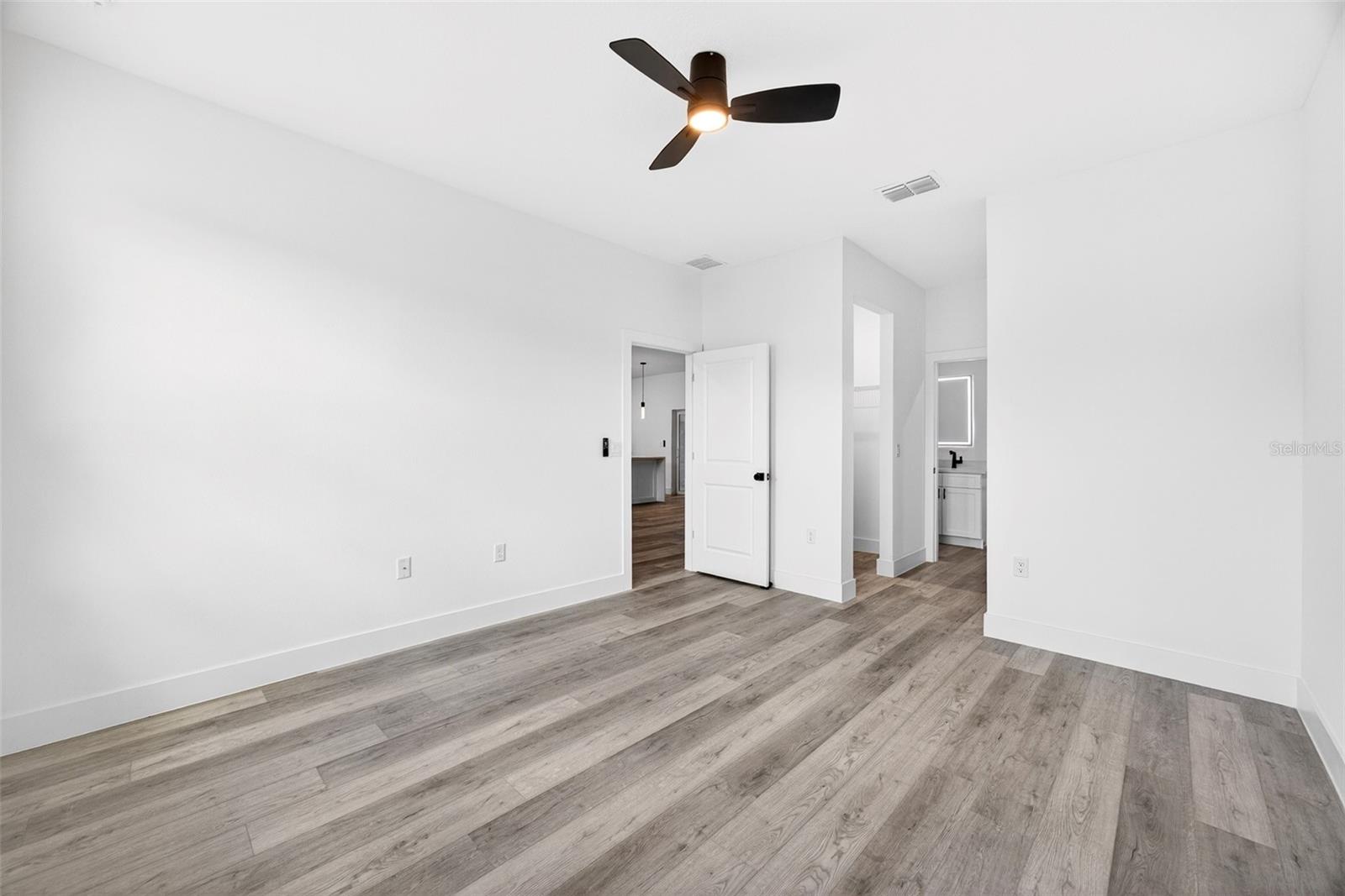 3288 Tishman Ave Property Photo 11
