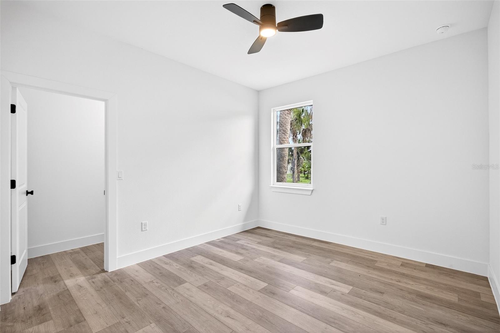 3288 Tishman Ave Property Photo 14