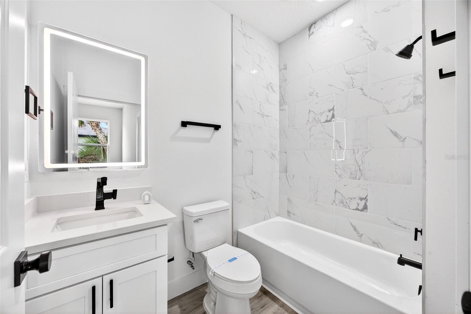 3288 Tishman Ave Property Photo 16