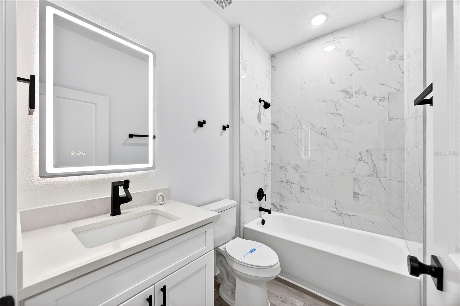3288 Tishman Ave Property Photo 19