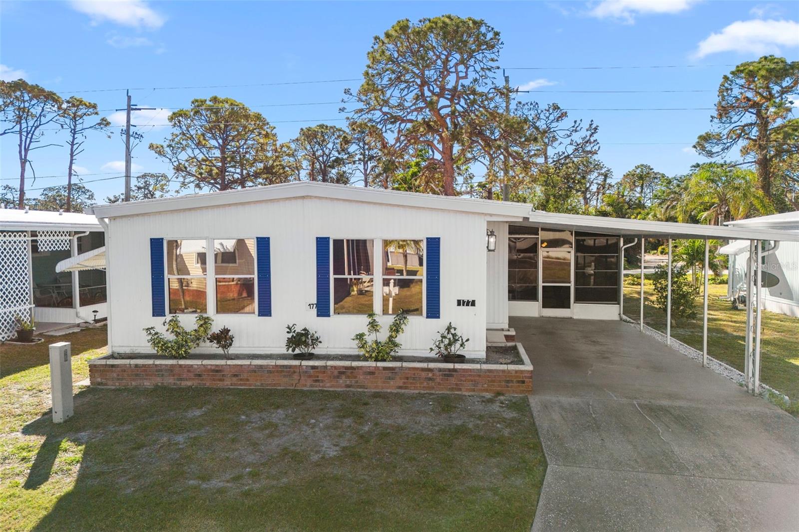 177 S Fiji Cir Property Photo 1