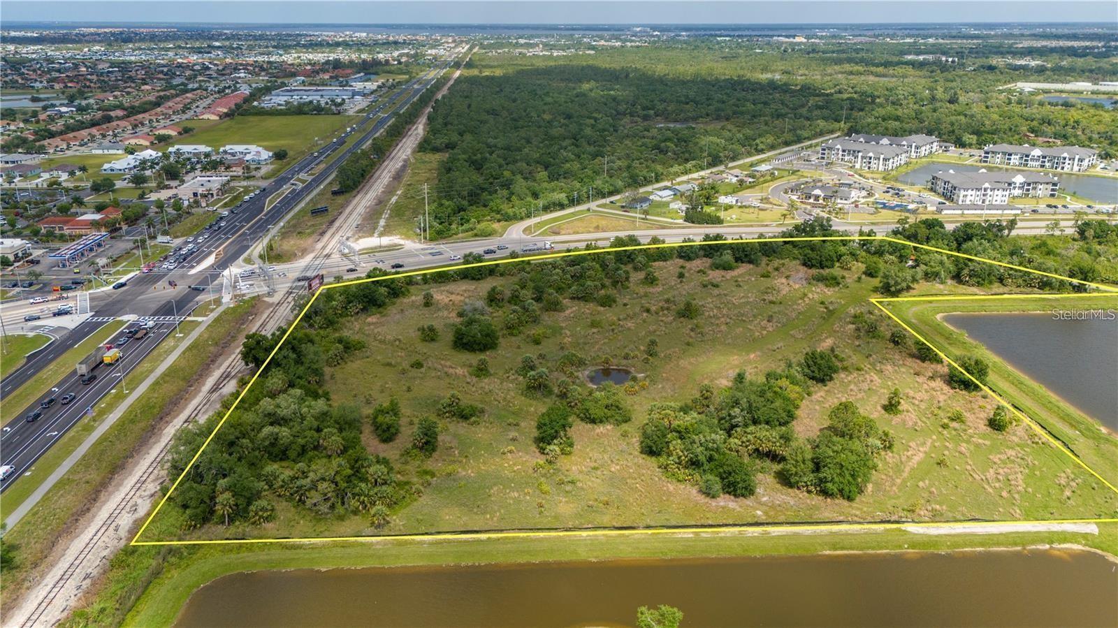 10000 Tamiami Trl Property Photo 2