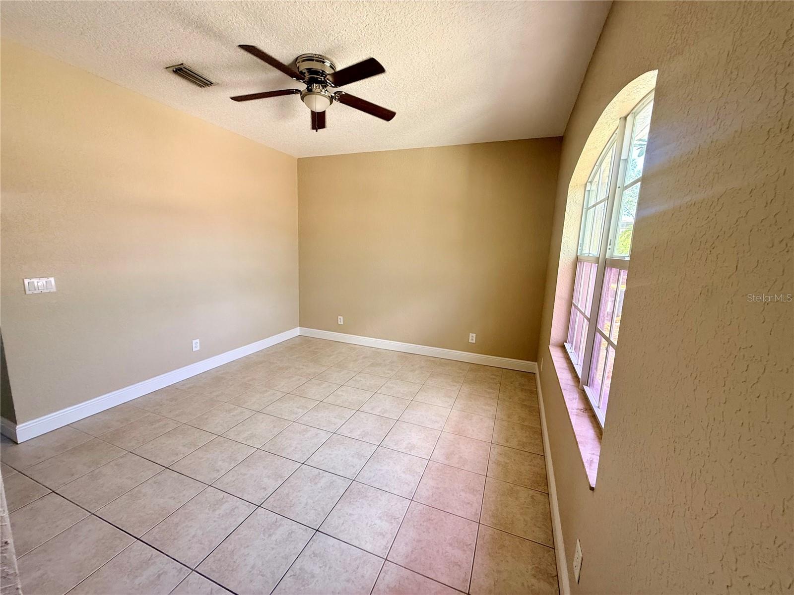9322 Anita Ave Property Photo 7