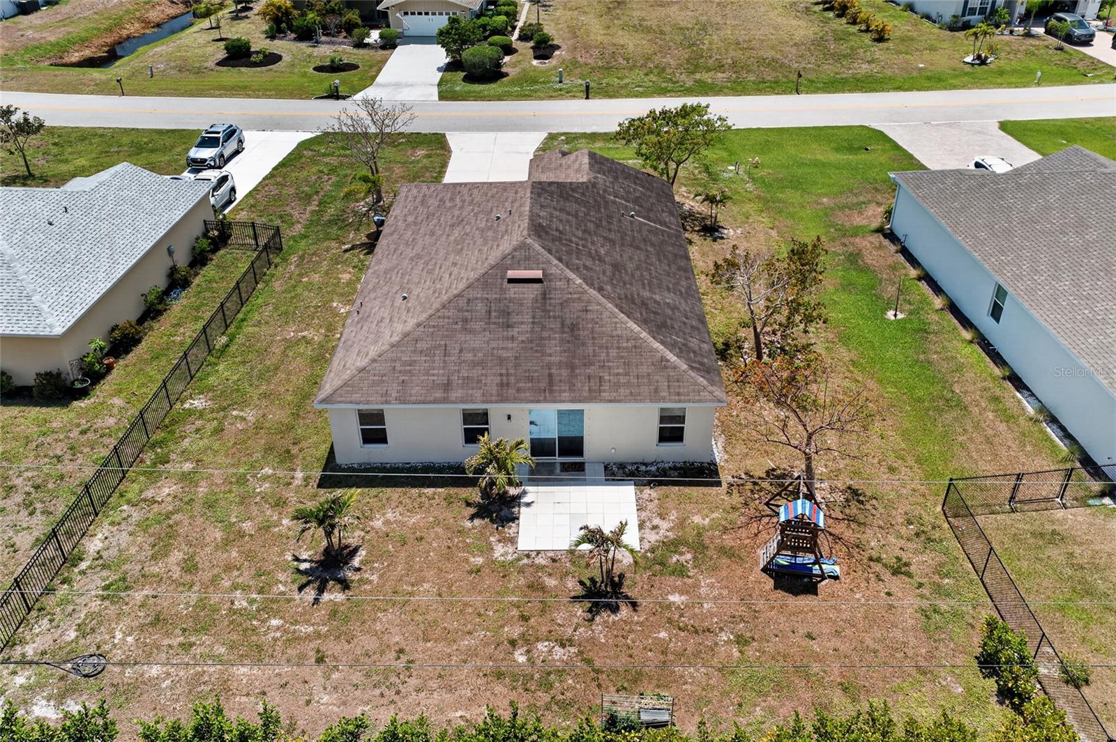 25174 Alcazar Dr Property Photo 27
