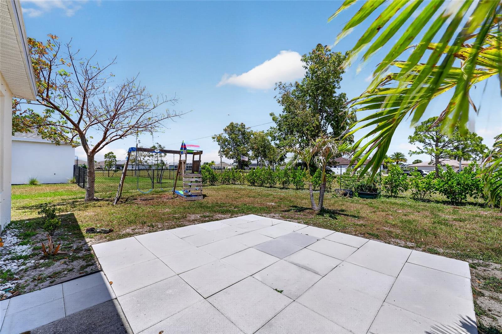 25174 Alcazar Dr Property Photo 29