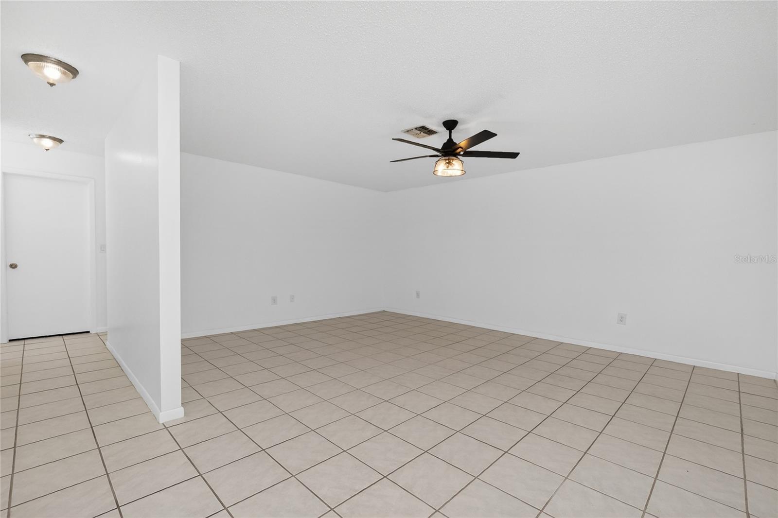 1217 Aqui Esta Dr #8 Property Photo 6