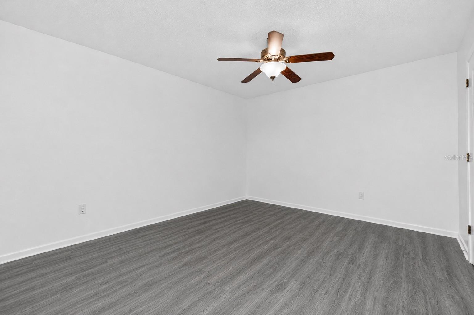 1217 Aqui Esta Dr #8 Property Photo 21