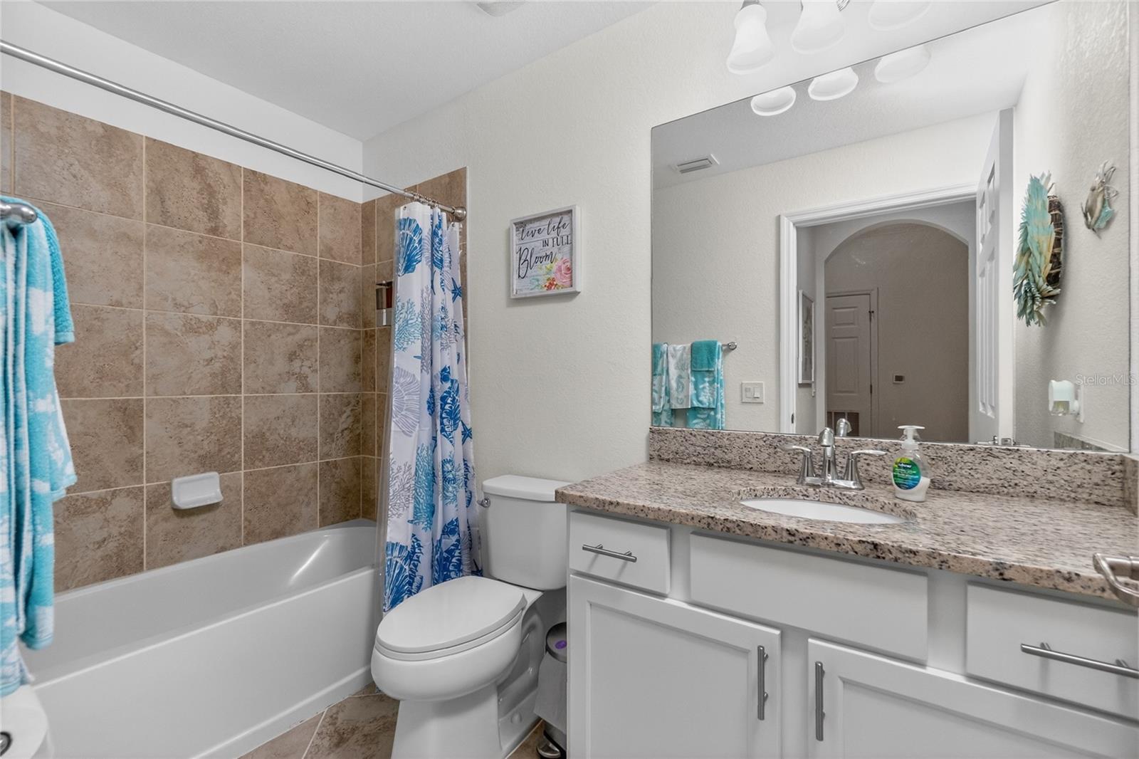 14081 Heritage Landing Blvd #232 Property Photo 21