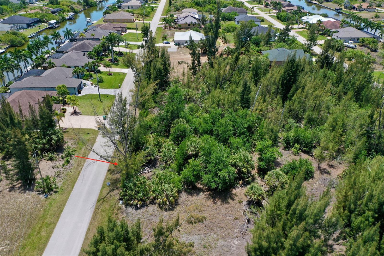 8409 Antwerp Cir Property Photo 7