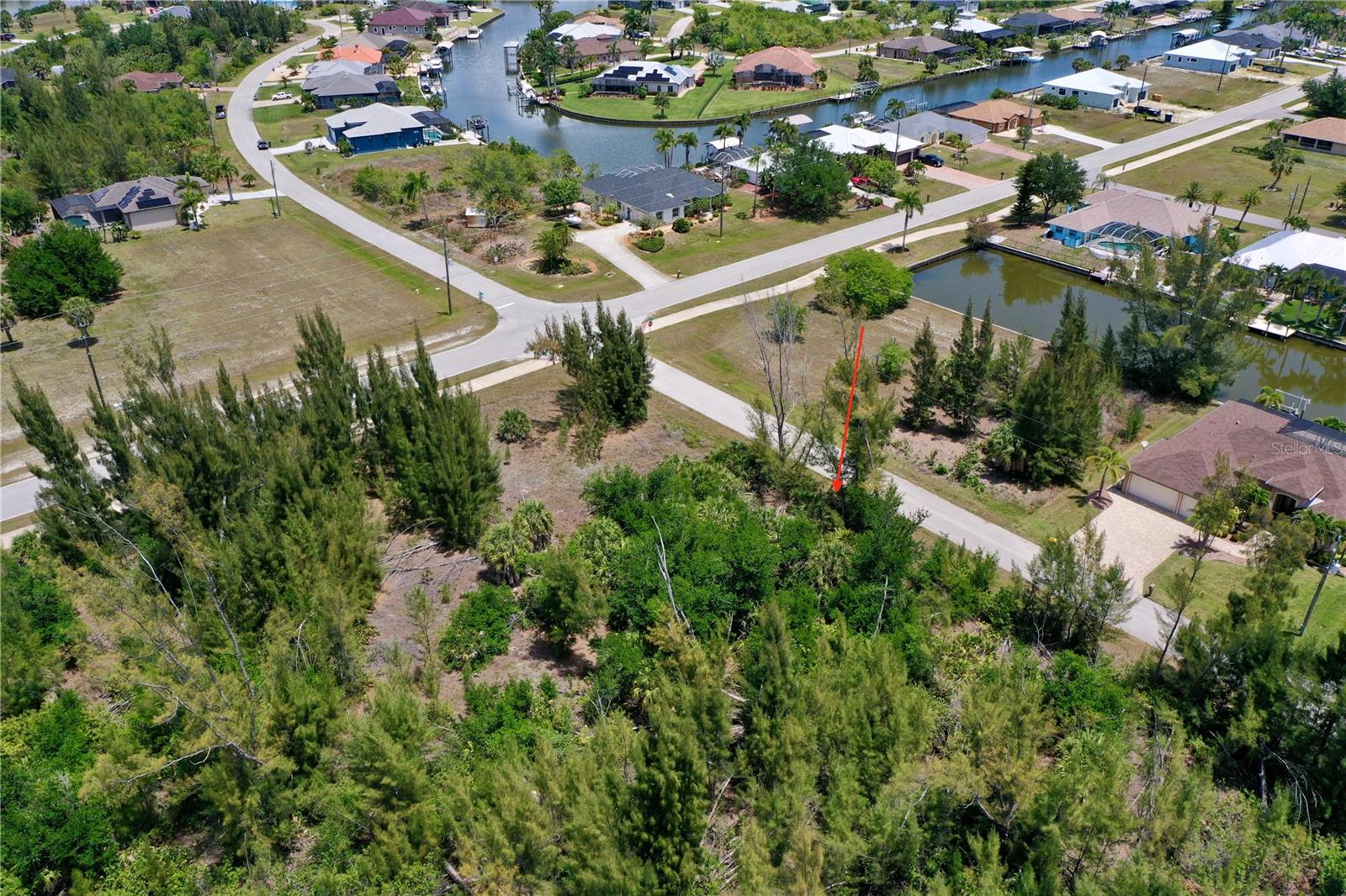 8409 Antwerp Cir Property Photo 10