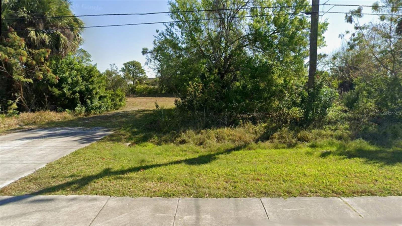 1828 Cooper St Property Photo 3