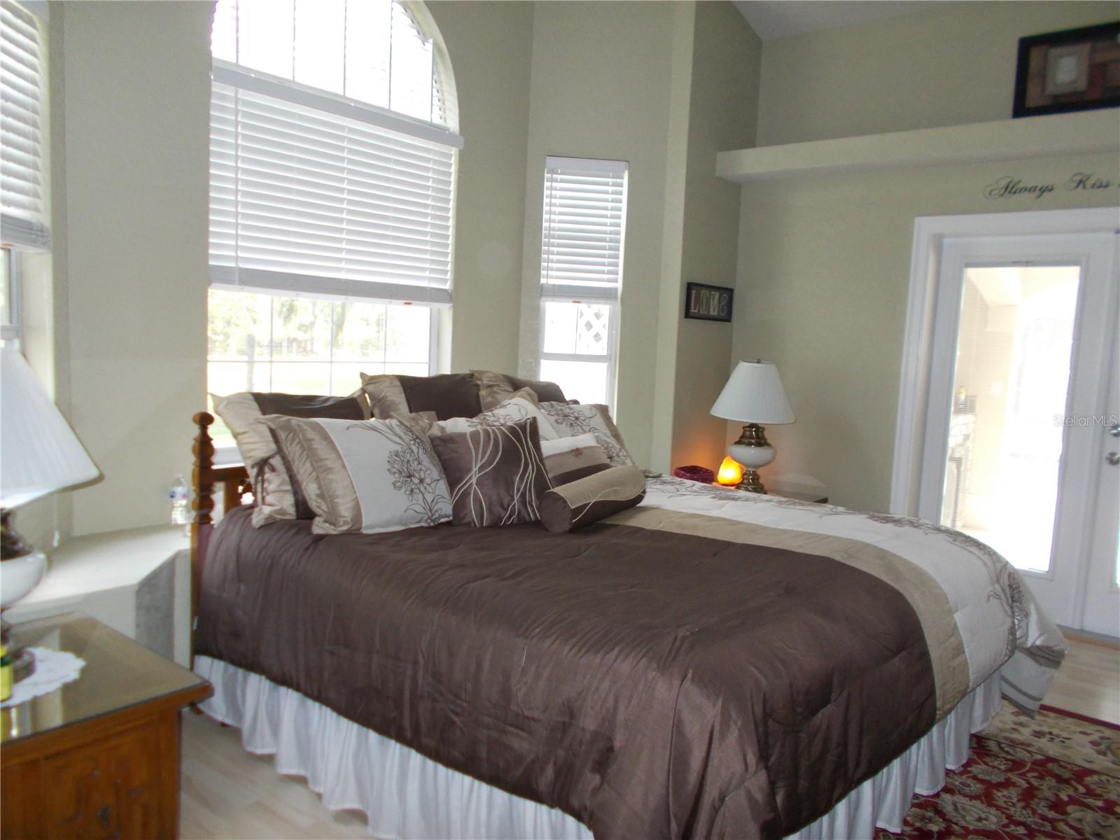 6960 Malton St Property Photo 13