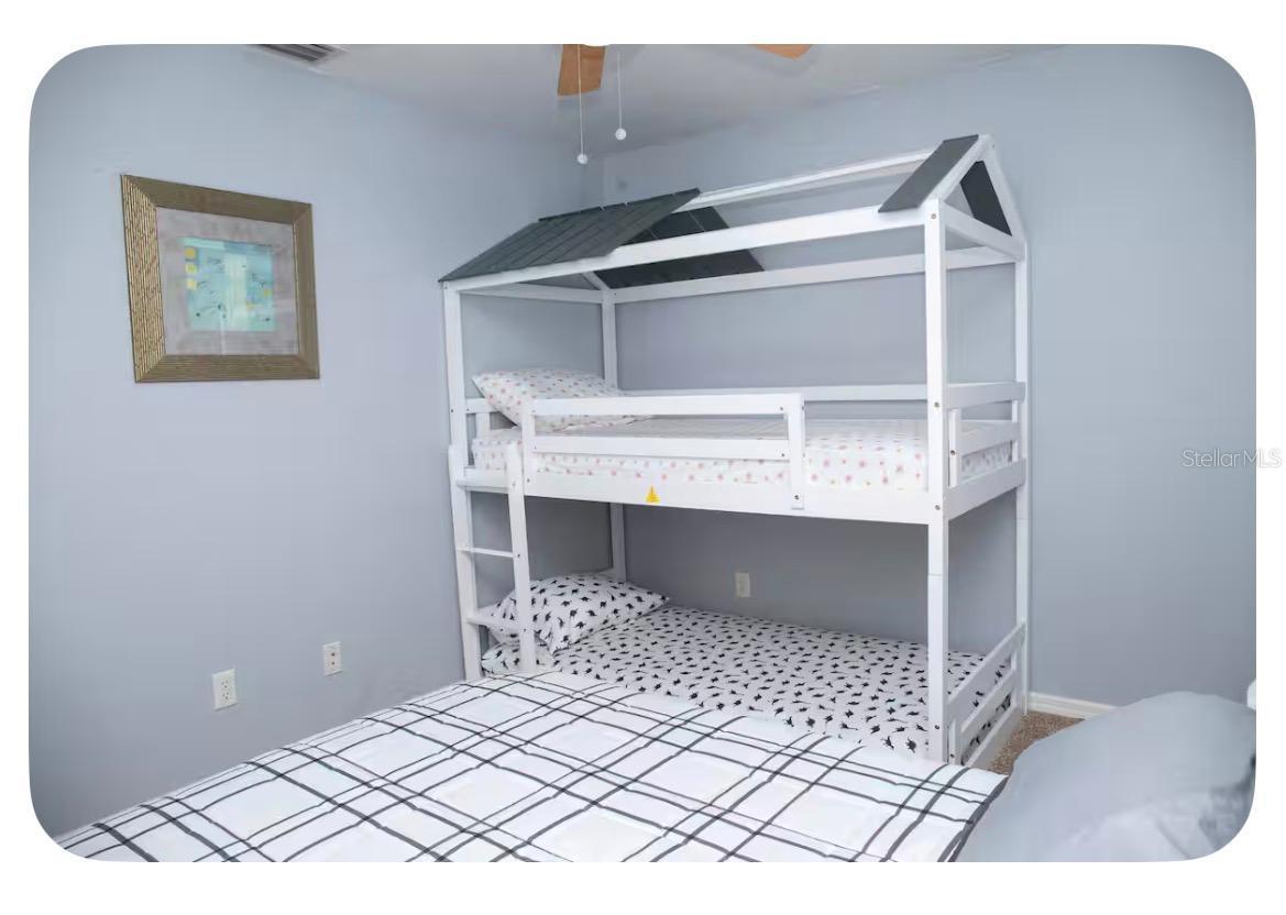 4568 Thisbe St Property Photo 7