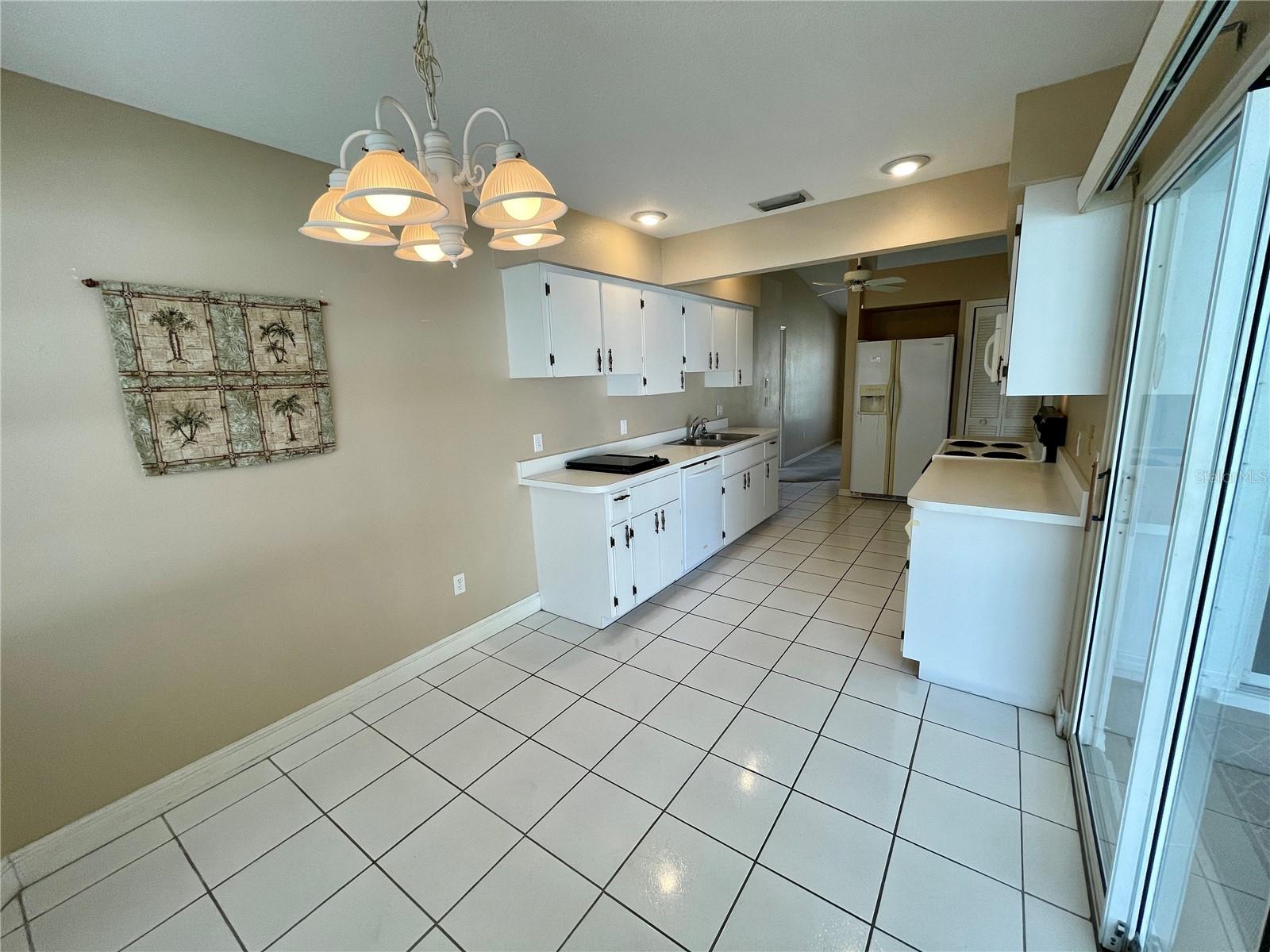 23372 Mullins Ave Property Photo 16