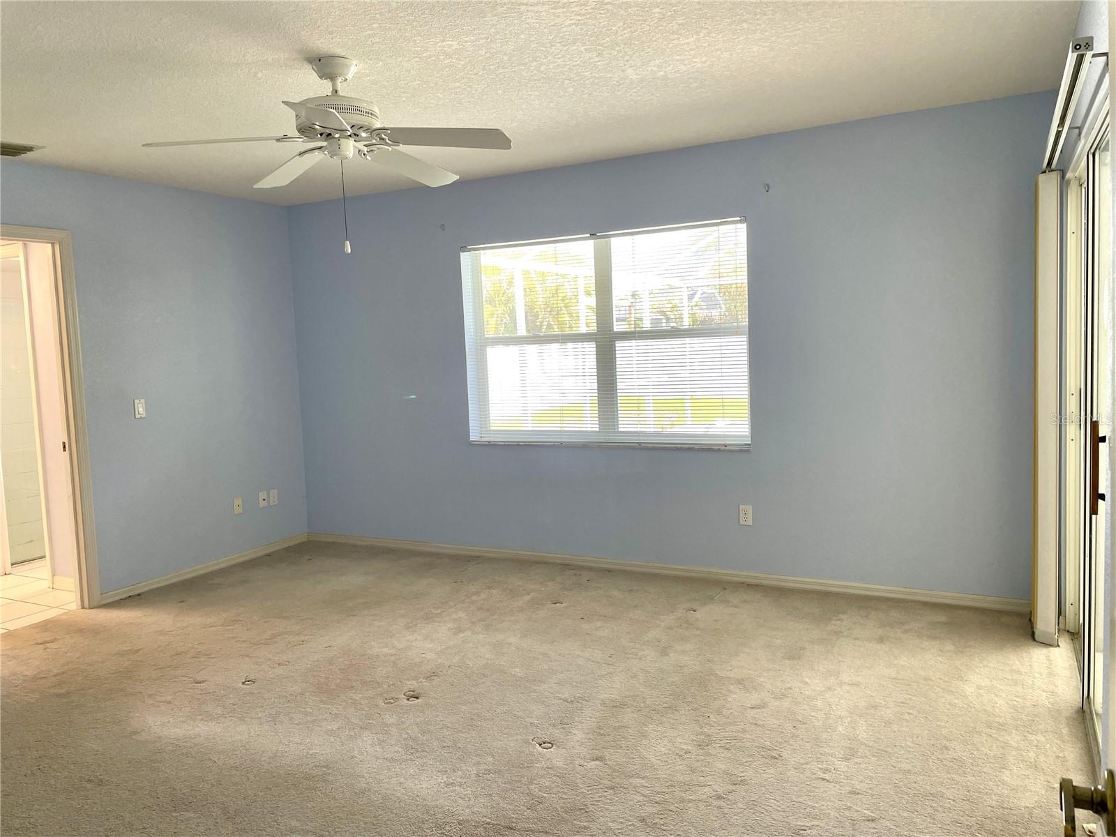 23372 Mullins Ave Property Photo 17