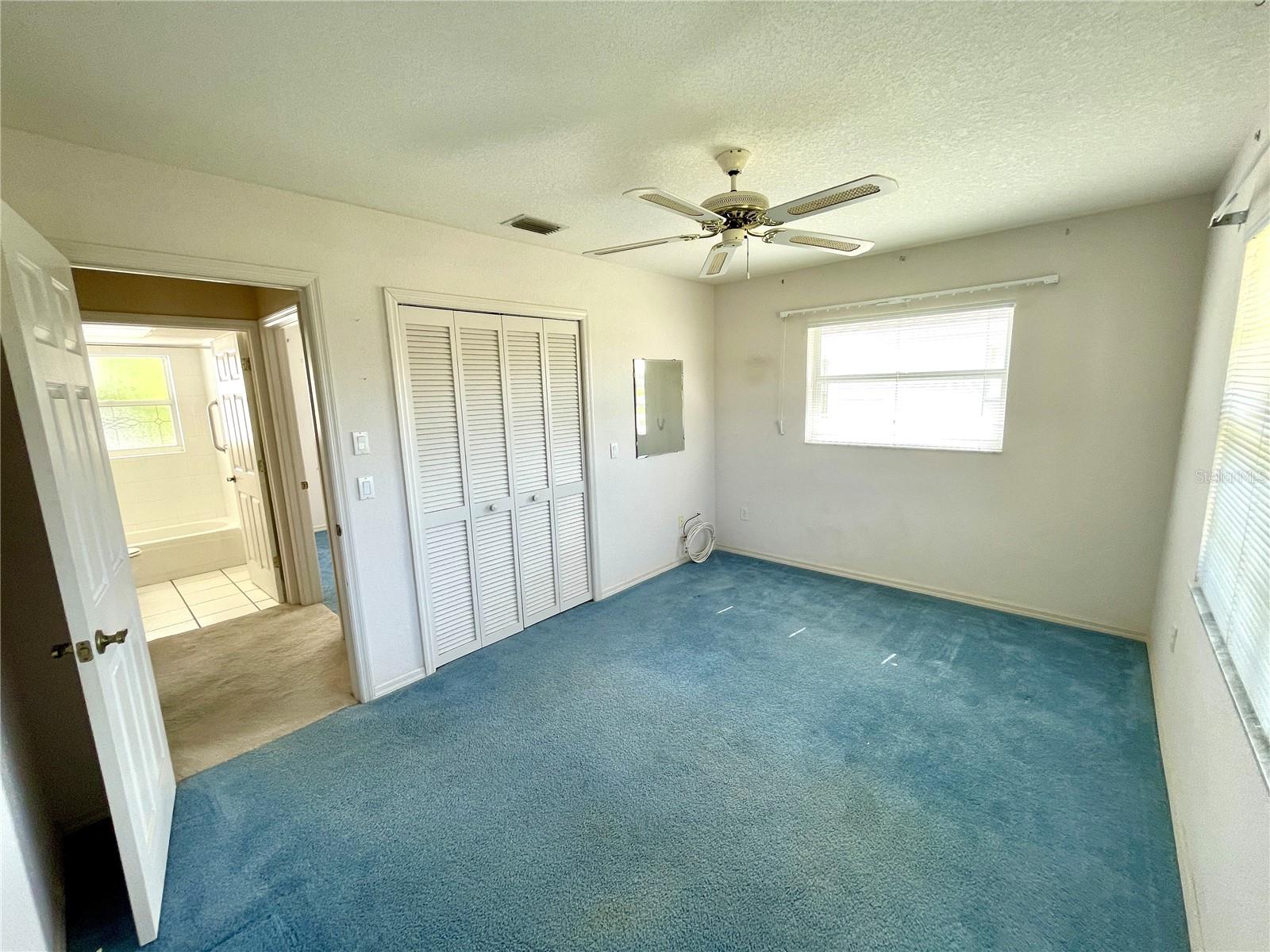 23372 Mullins Ave Property Photo 31