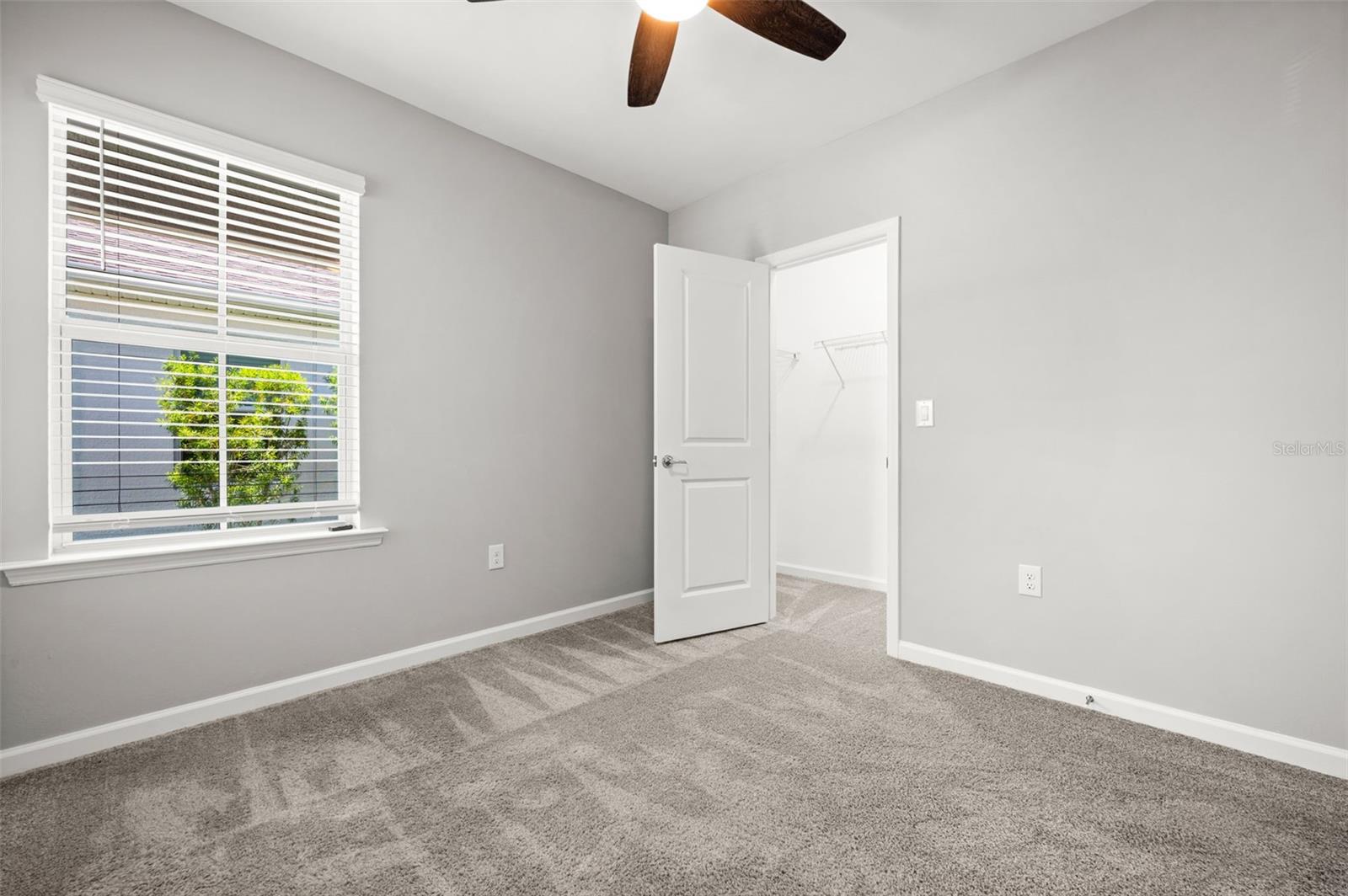 44201 Kelly Dr Property Photo 22