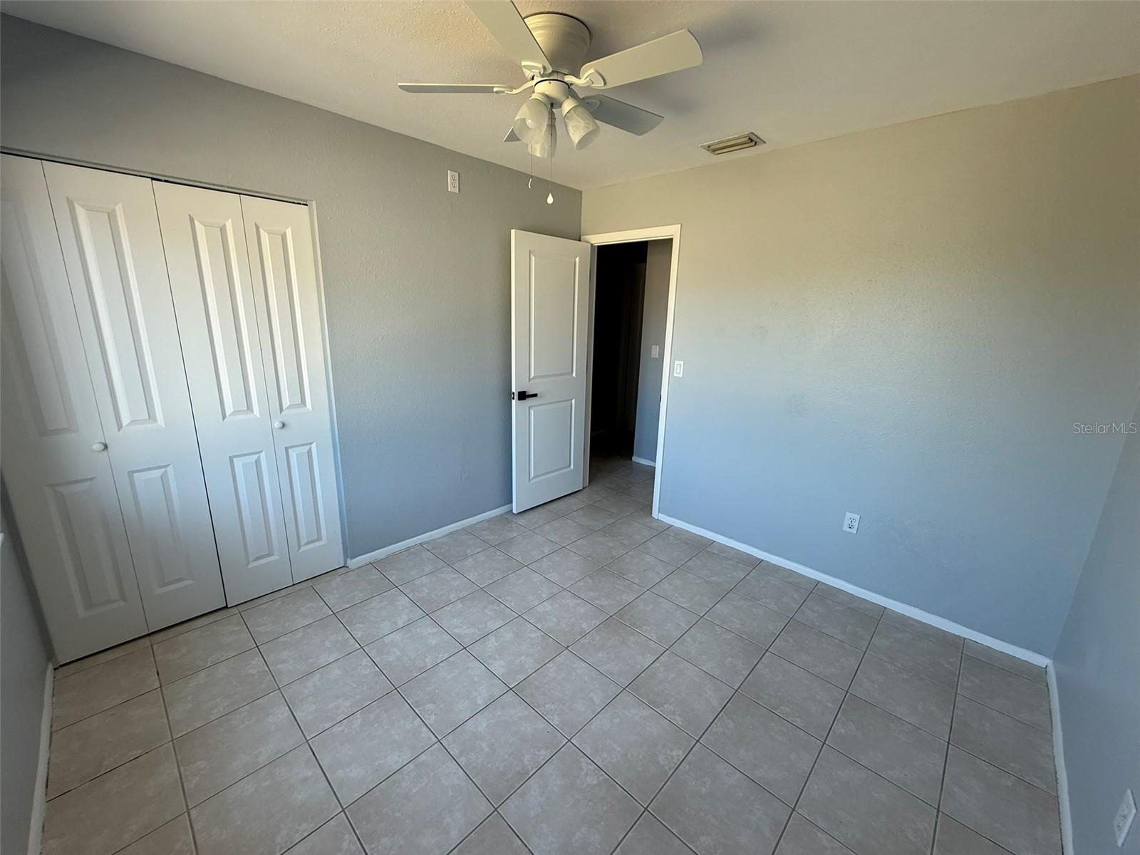 3236 Montclair Cir Property Photo 16