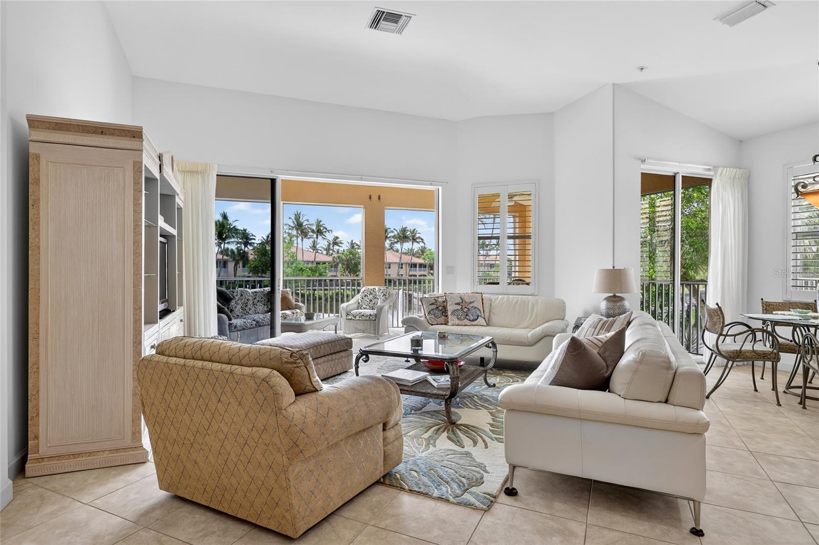 3336 Sunset Key Cir #d Property Photo 12