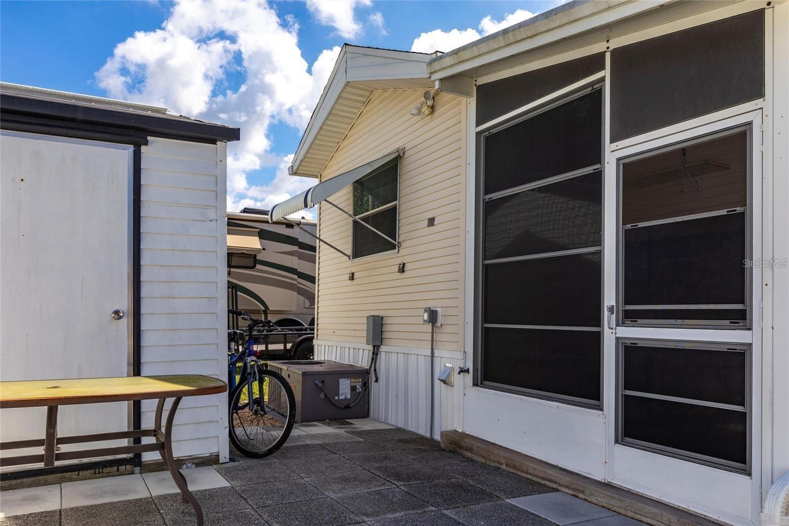 1604 N Manatee Loop Property Photo 16