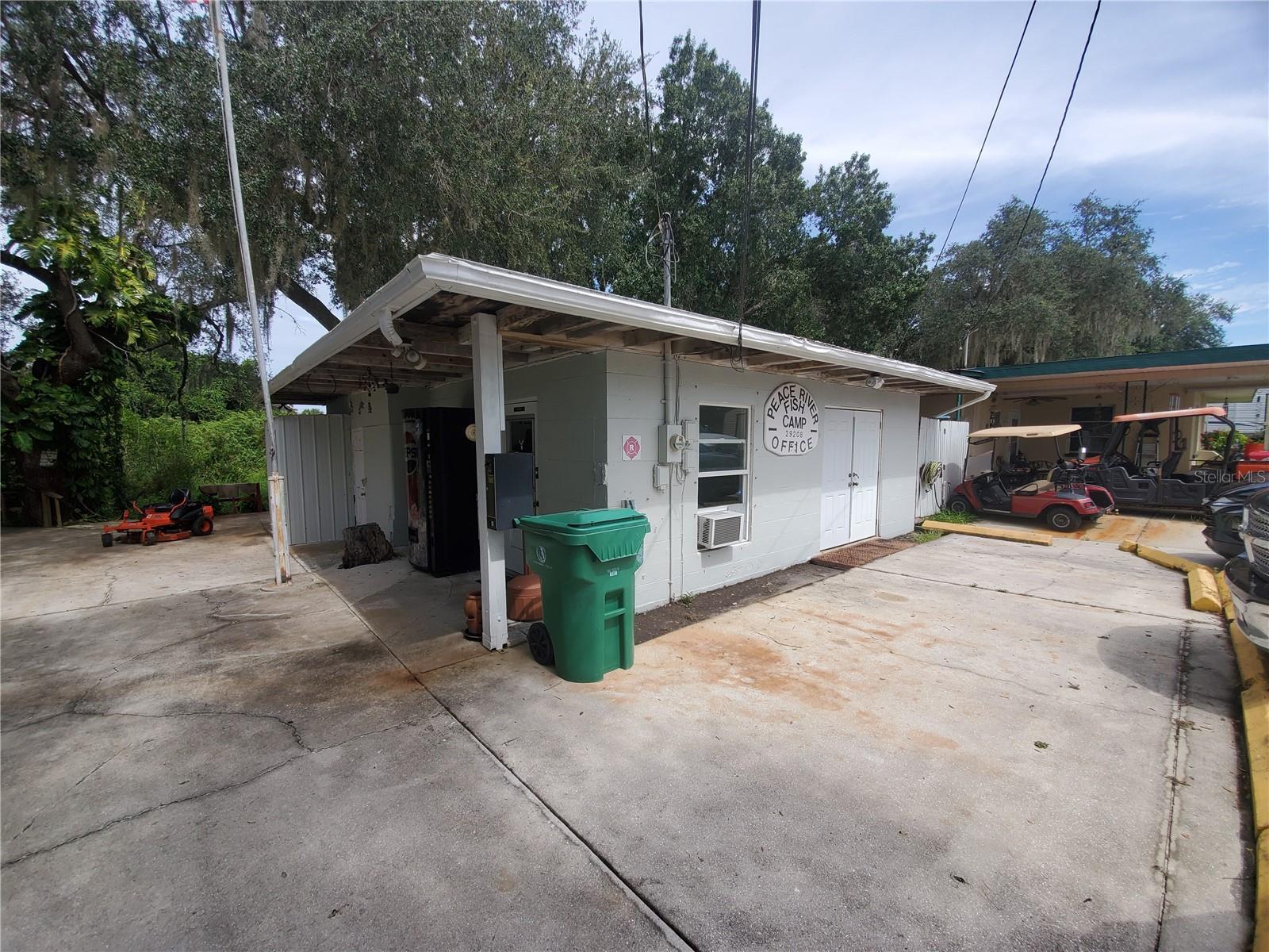 29208 Snook Cir Property Photo 12