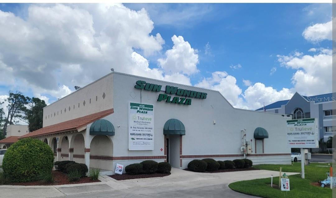 4120 TAMIAMI TRL #D1 Property Photo 1