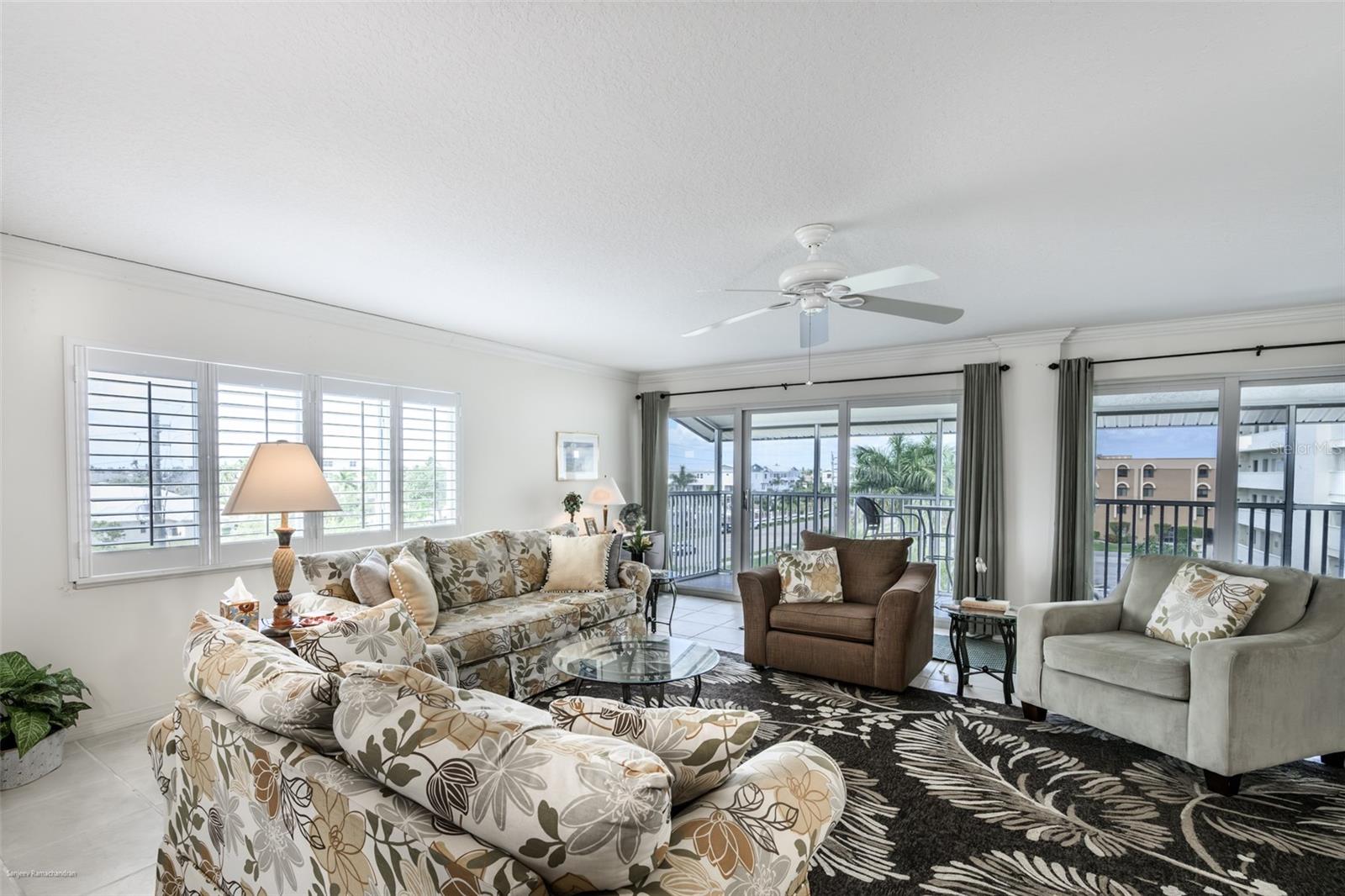 1477 Park Beach Cir #33 Property Photo 10