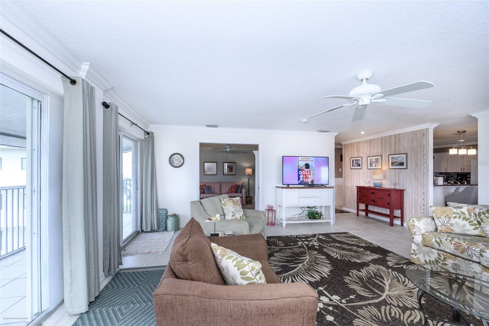 1477 Park Beach Cir #33 Property Photo 14