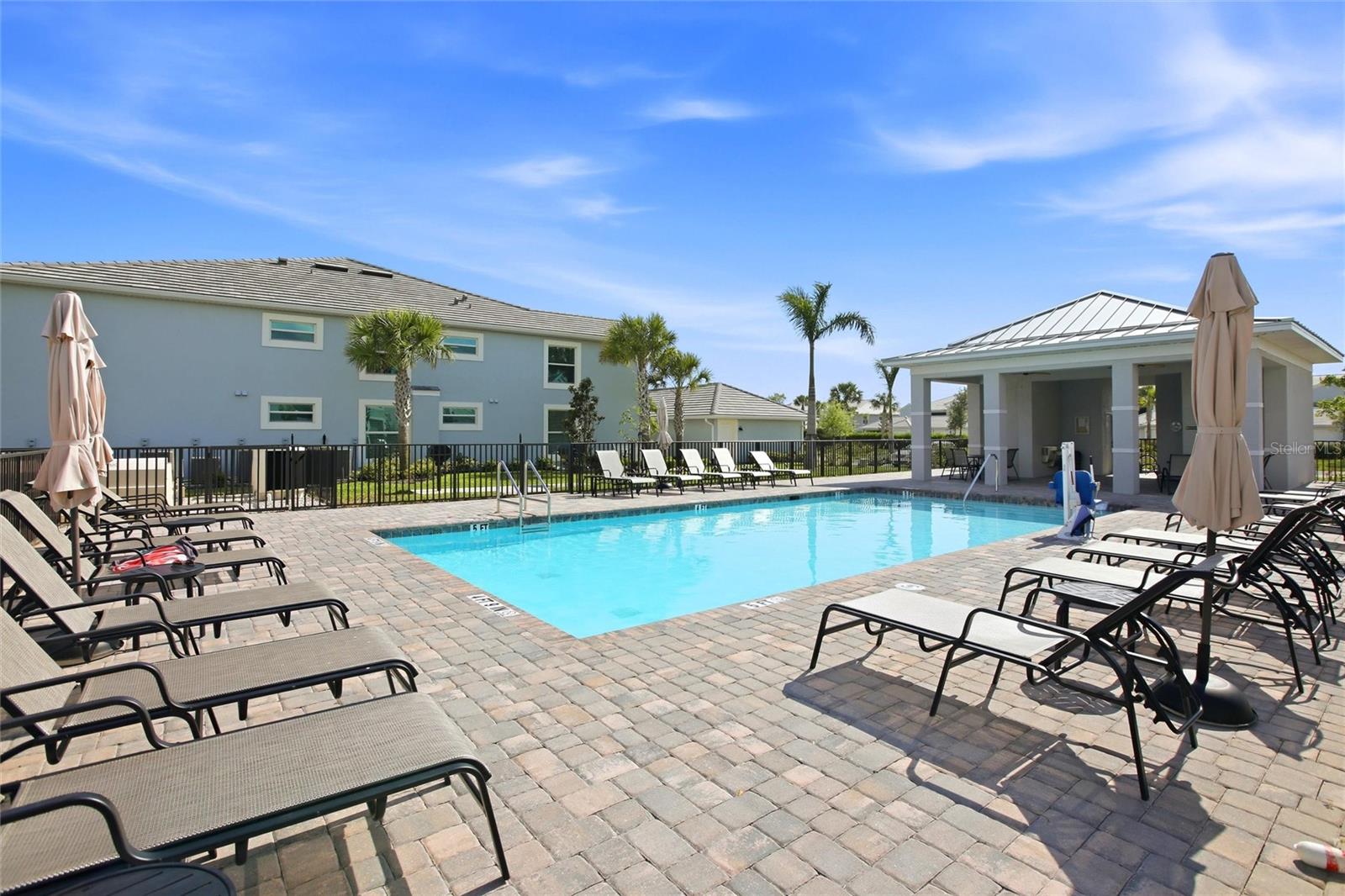 14214 Heritage Landing Blvd #816 Property Photo 63