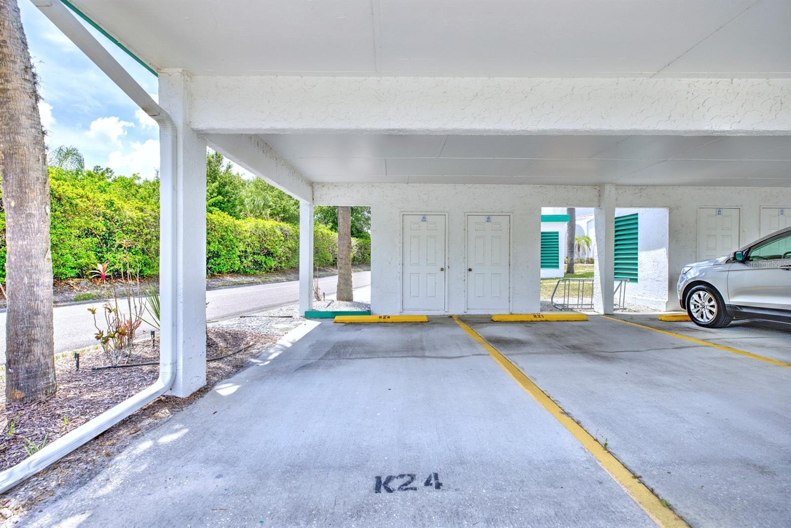 5369 Casablanca Cir #k24 Property Photo 33