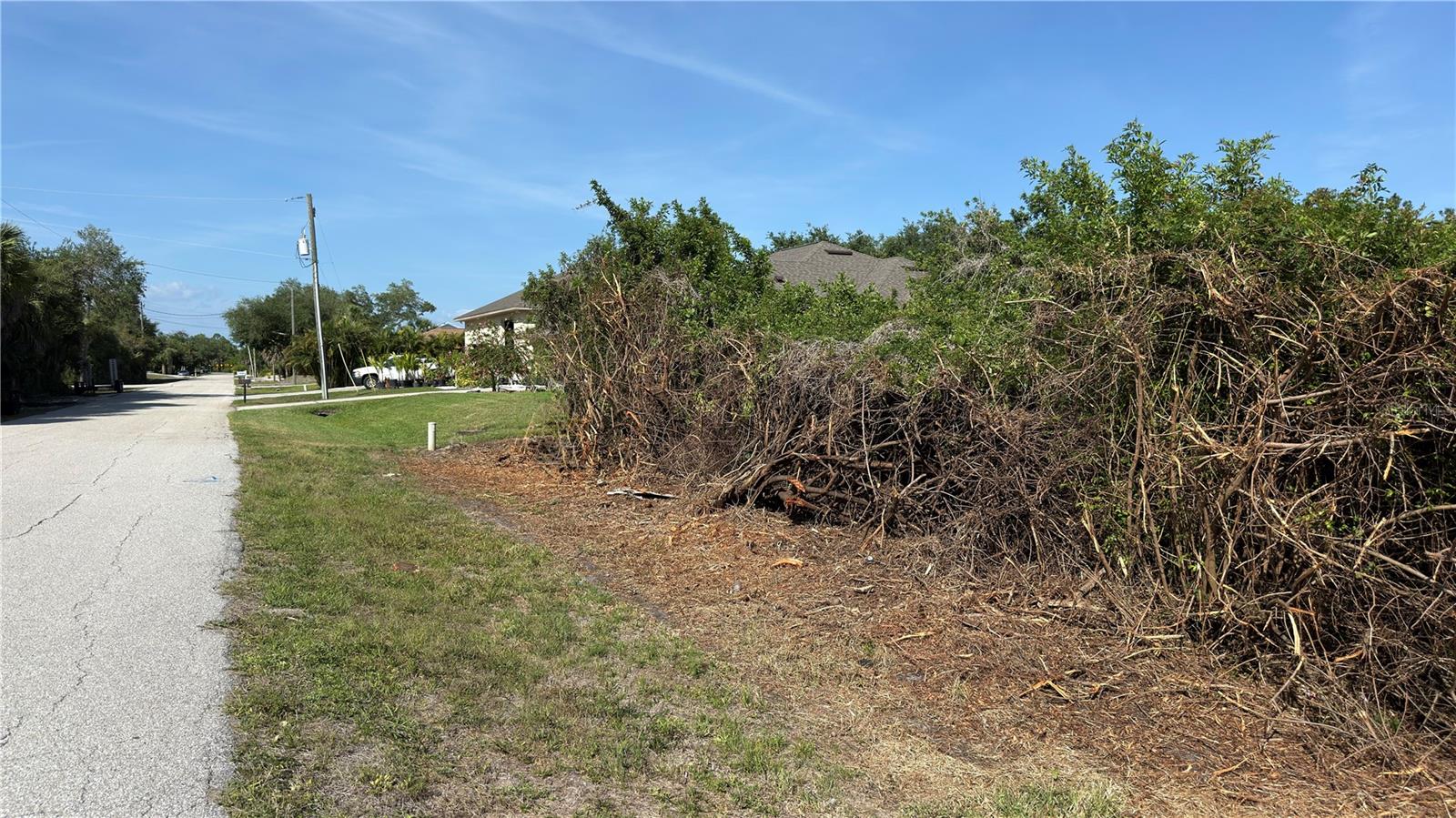 7432 Memorial Dr Property Photo 1