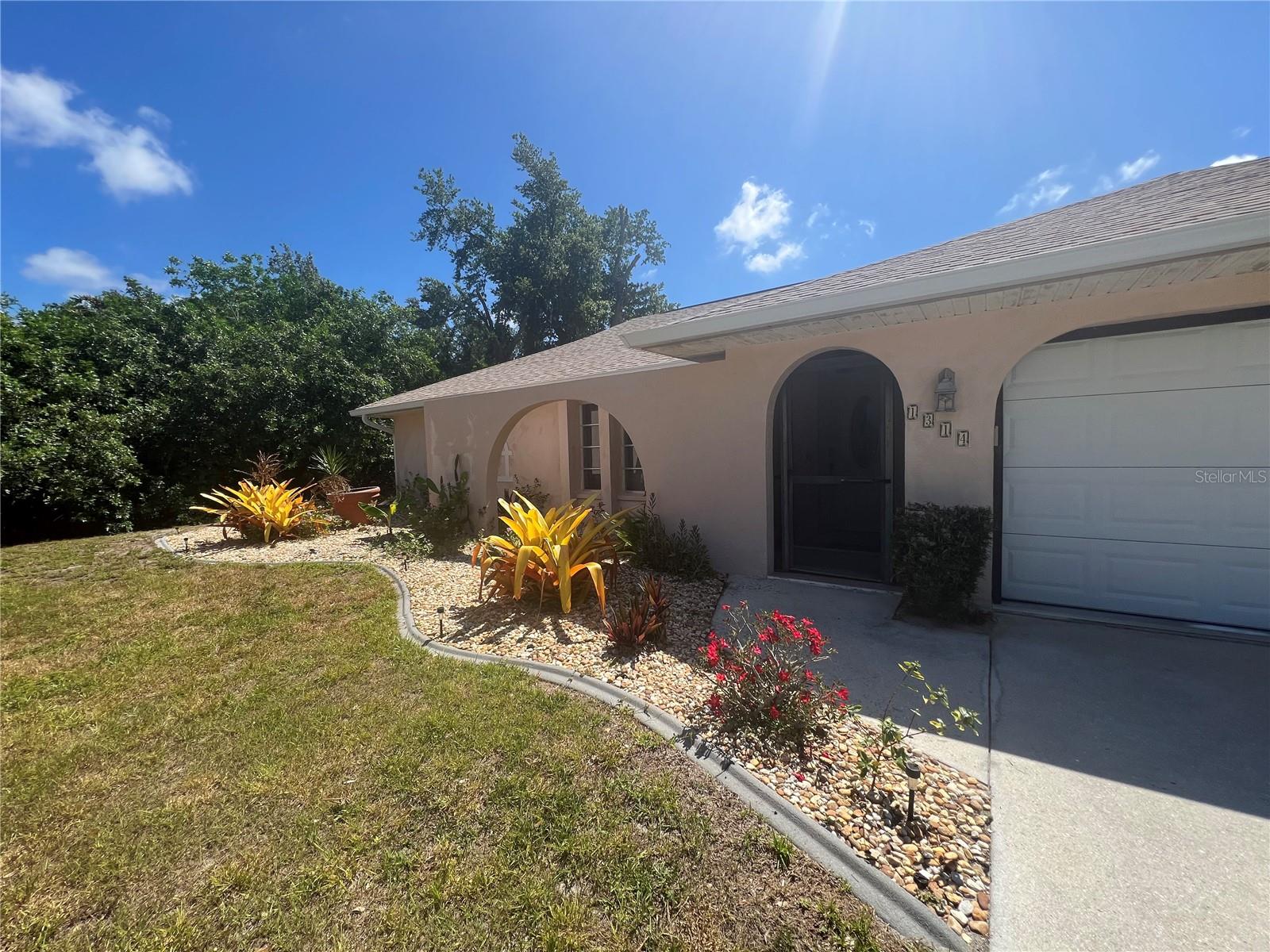 1314 Beacon Dr Property Photo 2