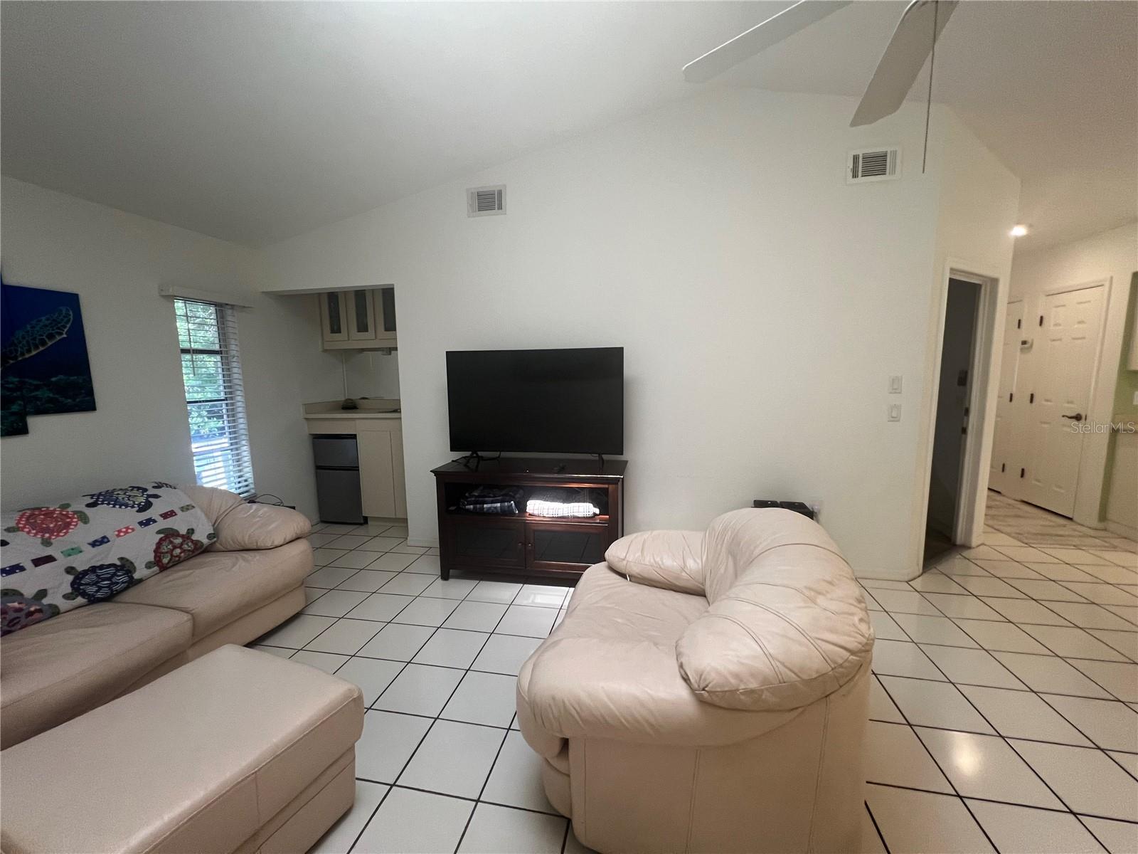 1314 Beacon Dr Property Photo 12