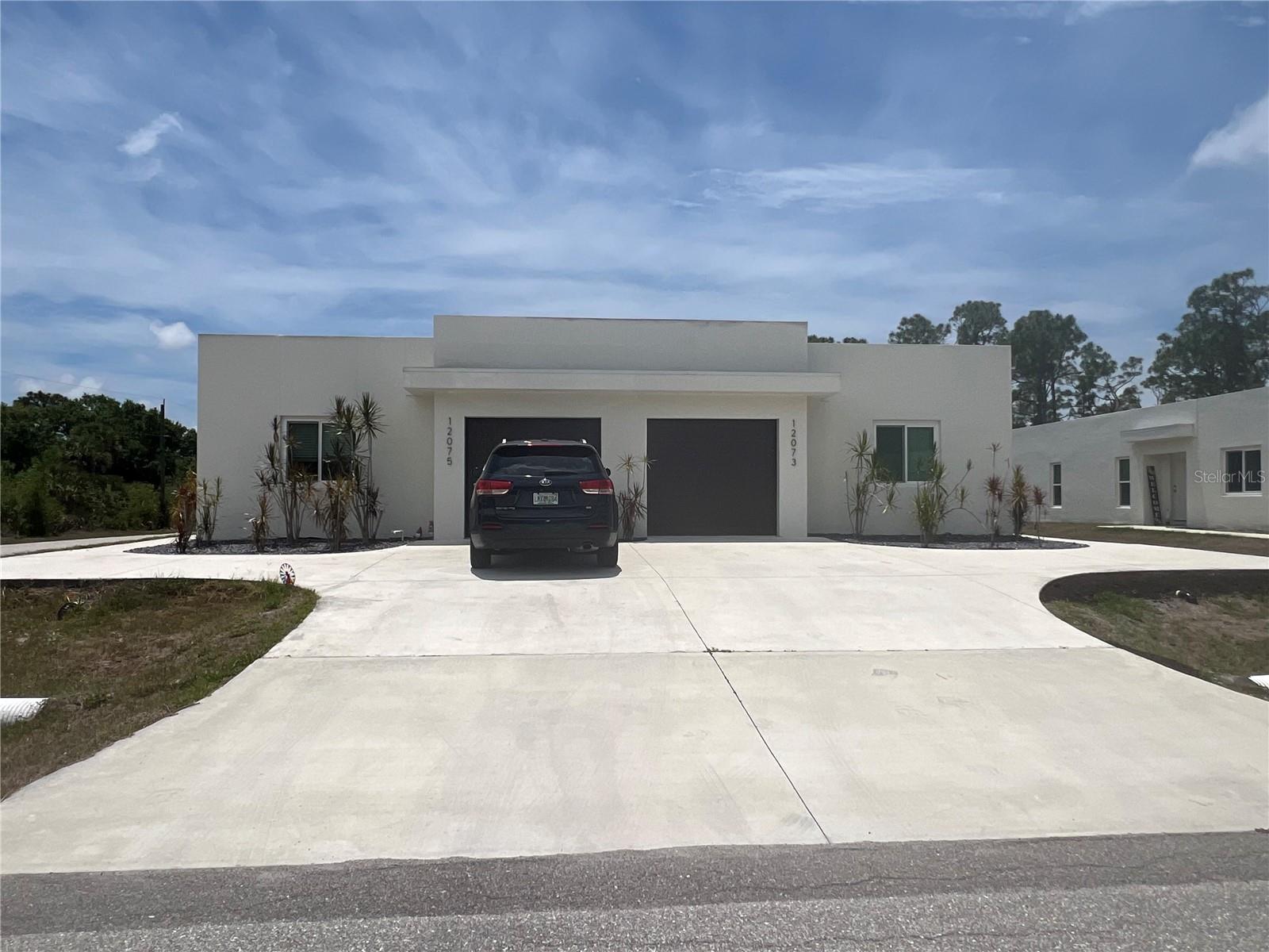 12073 HENLEY AVE Property Photo 1