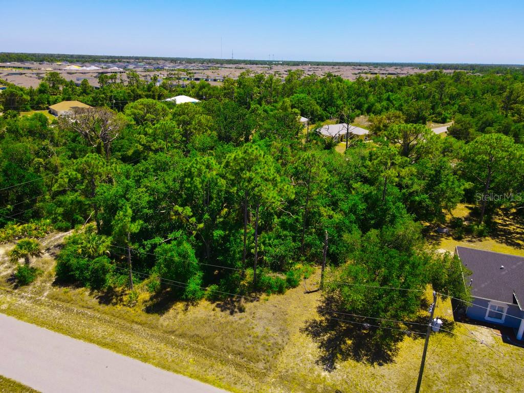 15531 Factory Ave Property Photo 2