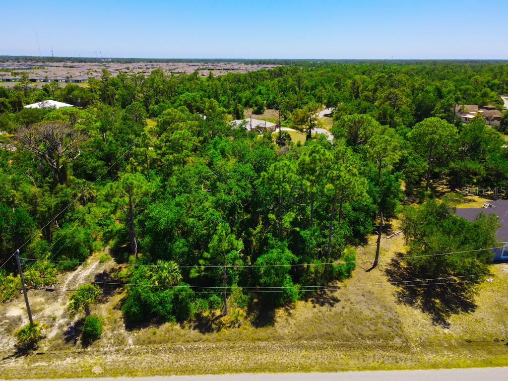 15531 Factory Ave Property Photo 5