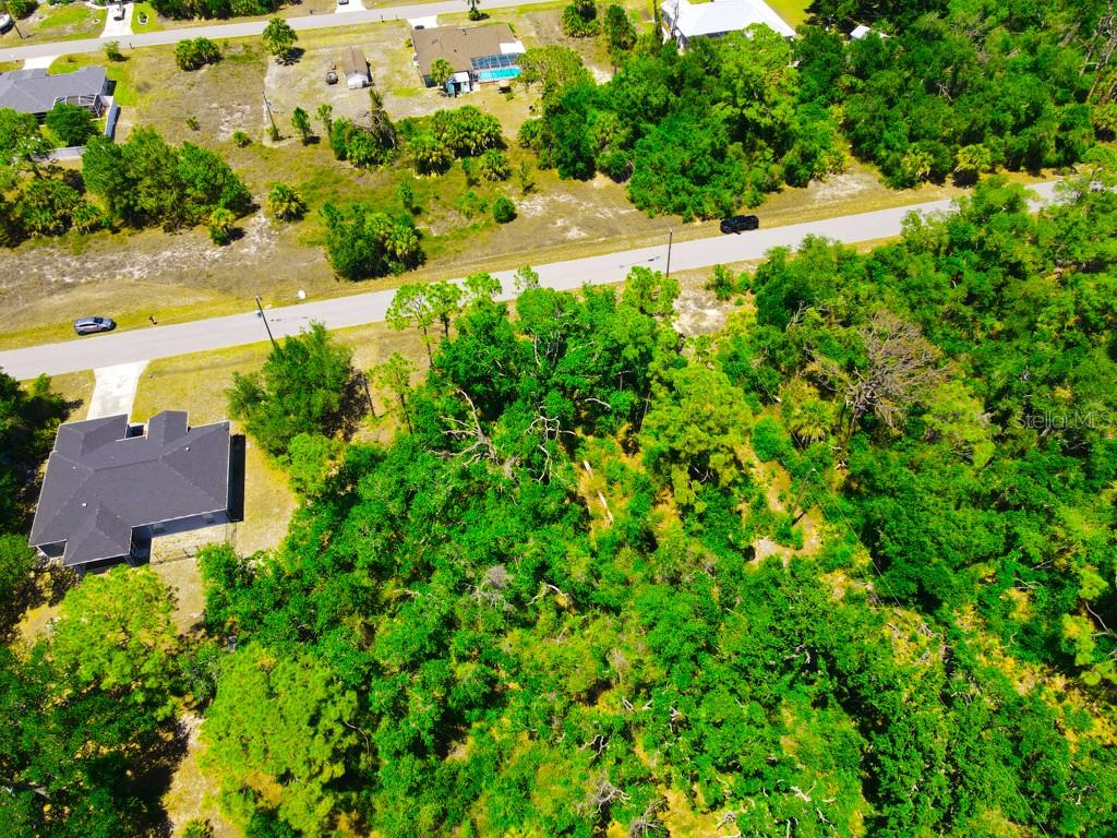 15531 Factory Ave Property Photo 9