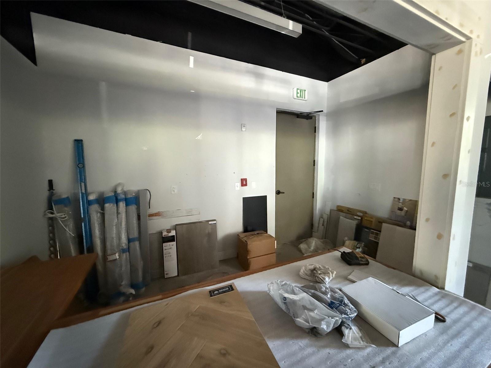 5920 Pan American Blvd #104 Property Photo 6