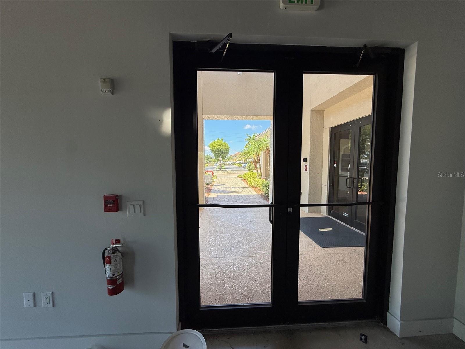 5920 Pan American Blvd #104 Property Photo 11