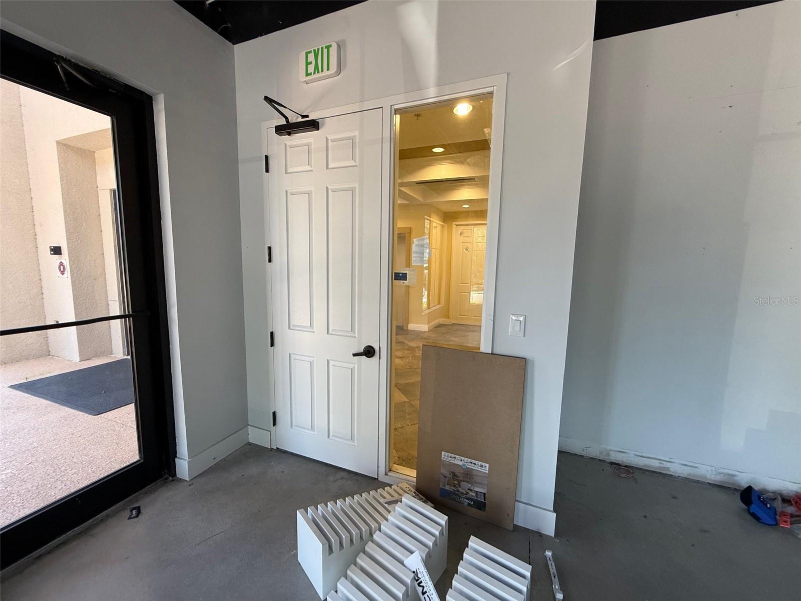 5920 Pan American Blvd #104 Property Photo 12