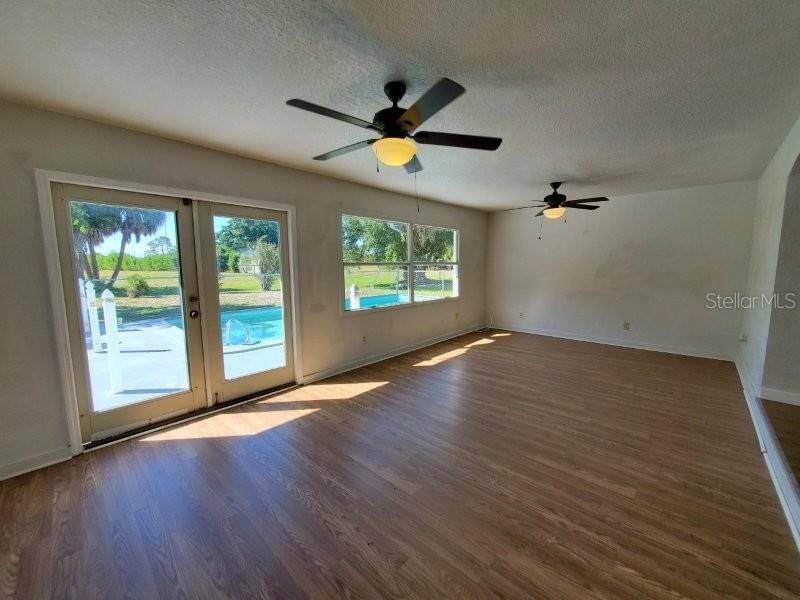 2451 Aquilos Ct Property Photo 4
