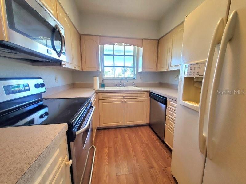2451 Aquilos Ct Property Photo 5