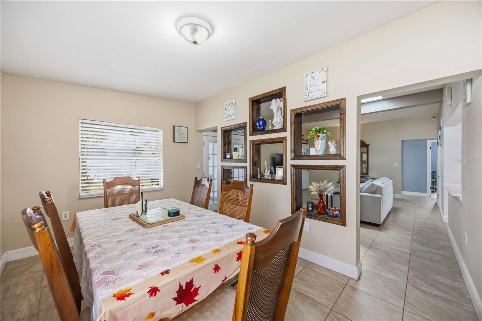 2409 Ednor St Property Photo 12